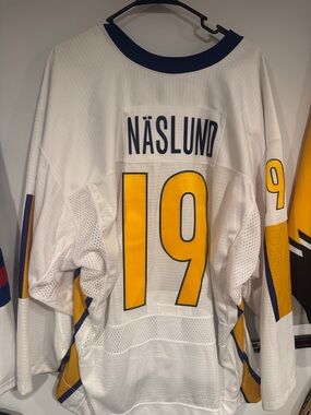 Nike White and Gold Hockey Jersey Näslund #19